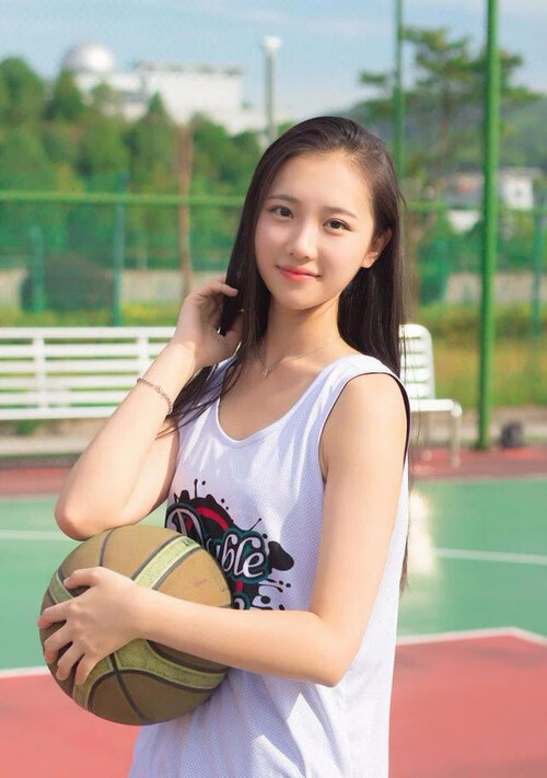 _星空下的养生瑜伽：放松心灵的运动佳选_，星空亲子瑜伽