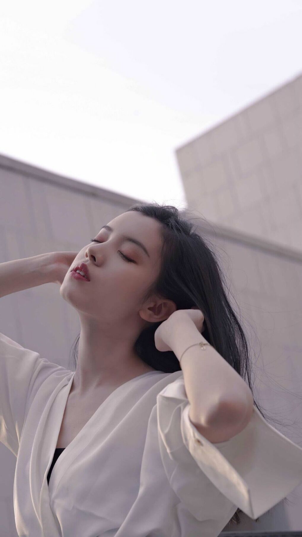 九游下载官方正版-_现场直击：激烈对决中瞬间点燃全场气氛_，激烈的对弈